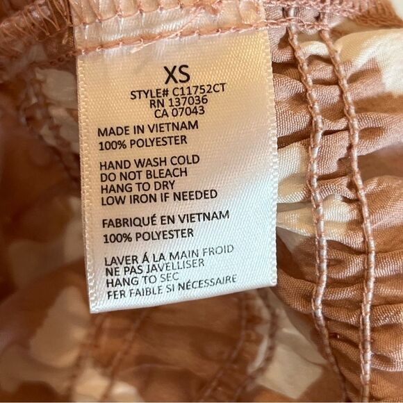 Paper Crane Butterfly Smocked Waist Peplum Halter Top in Pink NWT! size XS - Picture 7 of 7